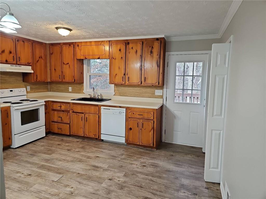 737 Sam Nelson Road, Canton, GA, 30114 Beacham & Company, Realtors