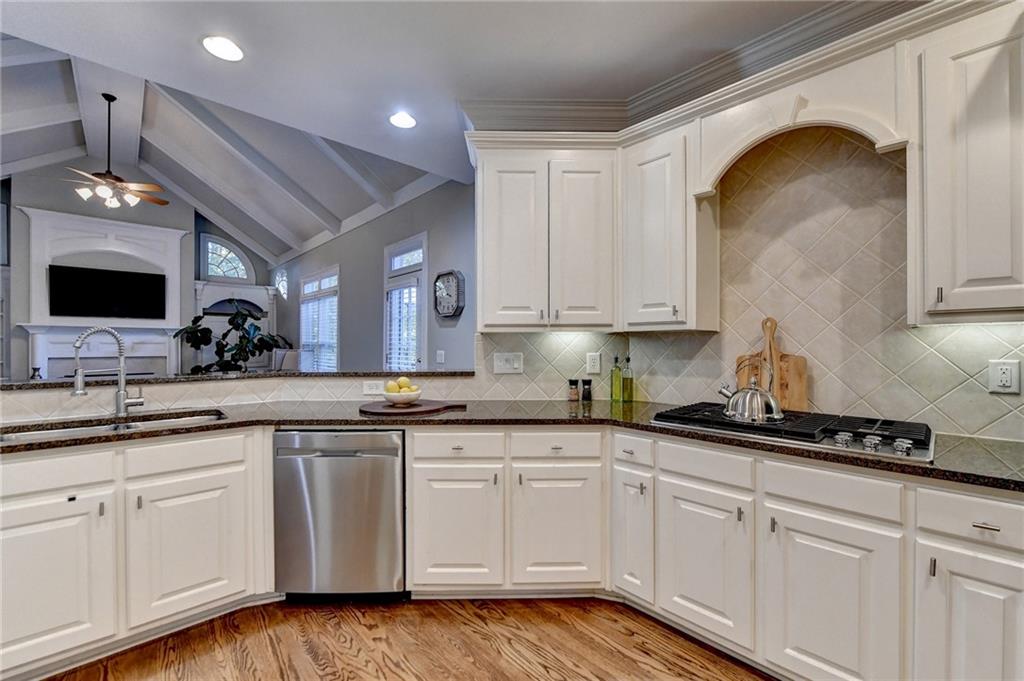 8760 Glasgow Pointe, Duluth, GA, 30097 Beacham & Company, Realtors