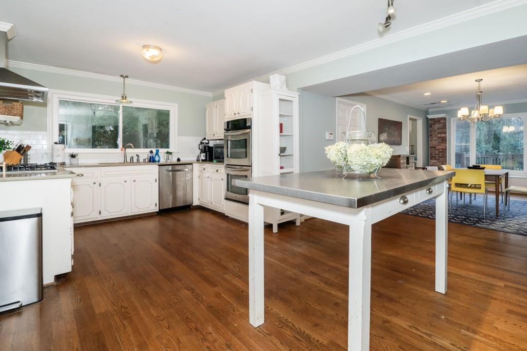 2742 Cravey Drive, Atlanta, GA, 30345 Beacham & Company, Realtors