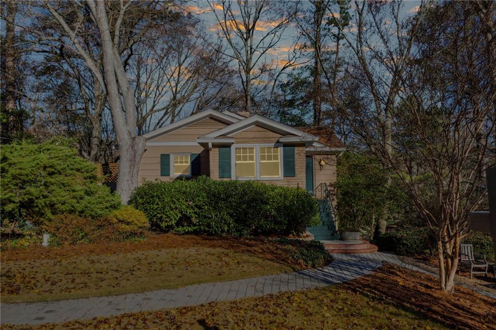 665 Upton Road NW, Atlanta, GA, 30318 Beacham & Company, Realtors