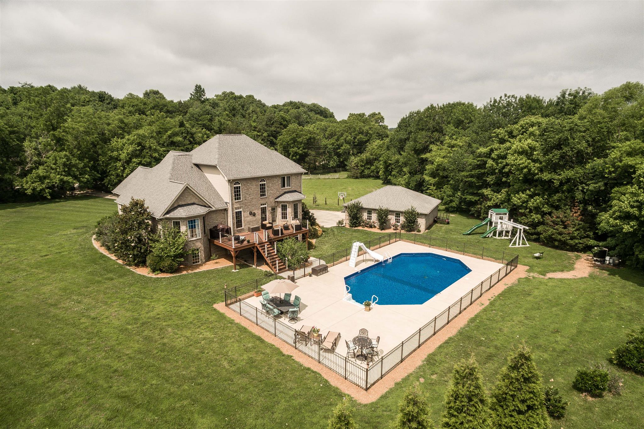 1678 Liberty Ln, Gallatin, Tennessee, 37066 Fridrich & Clark