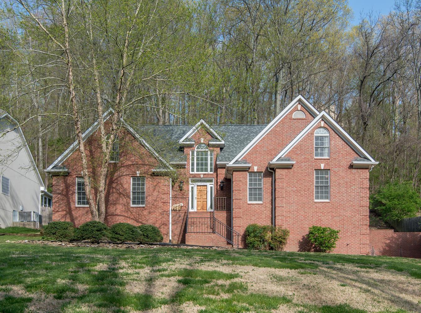 150 Hicks Road, Nashville, Tennessee, 37221 Fridrich & Clark