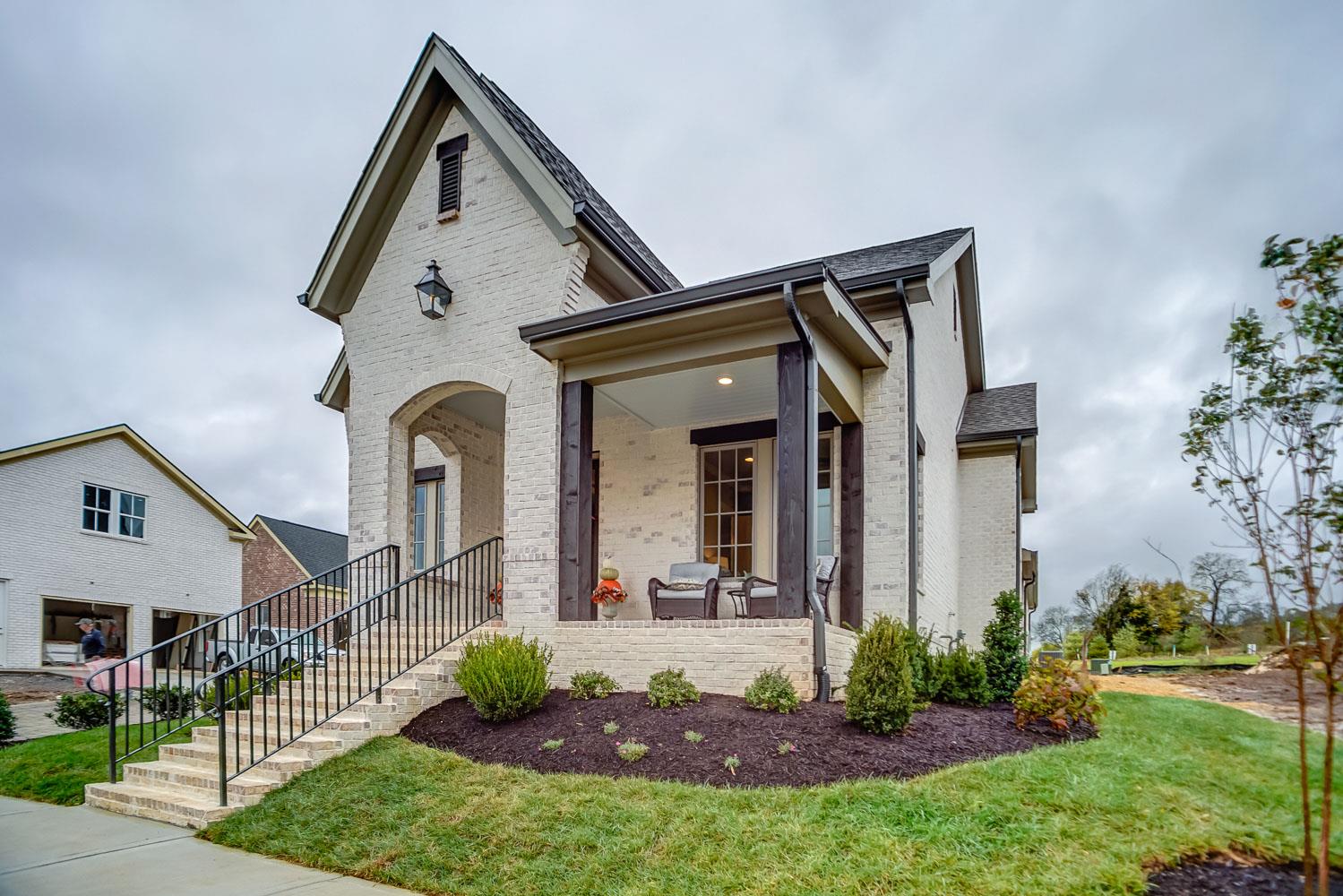 304 Garfield Street, Nashville, Tennessee, 37221 Fridrich & Clark