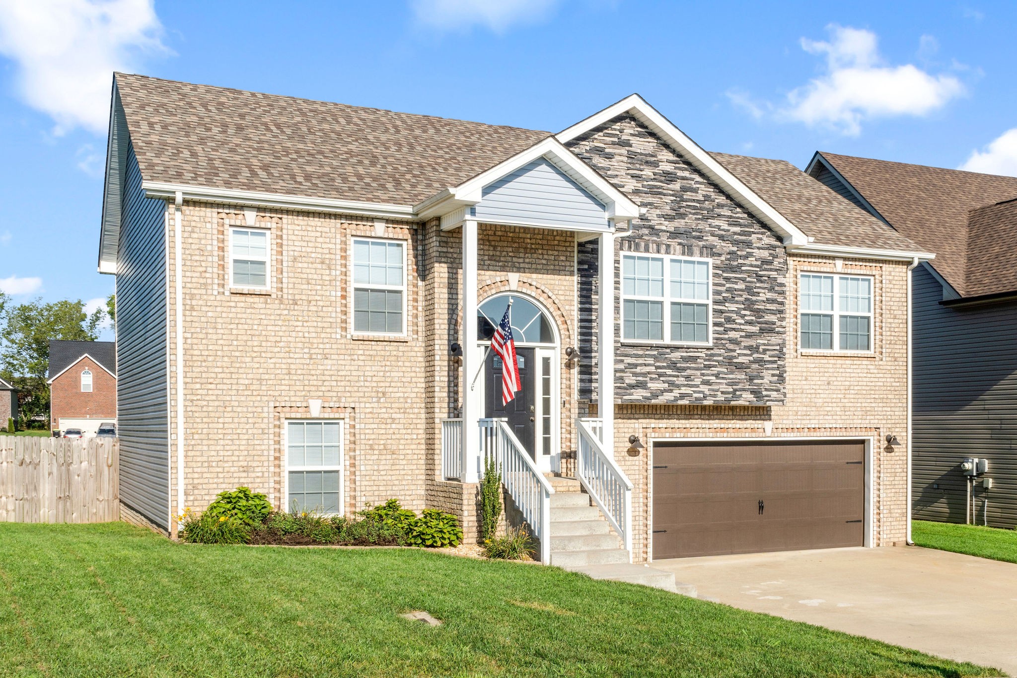 1124 Hilliard Ln, Clarksville, Tennessee, 37042 Fridrich & Clark