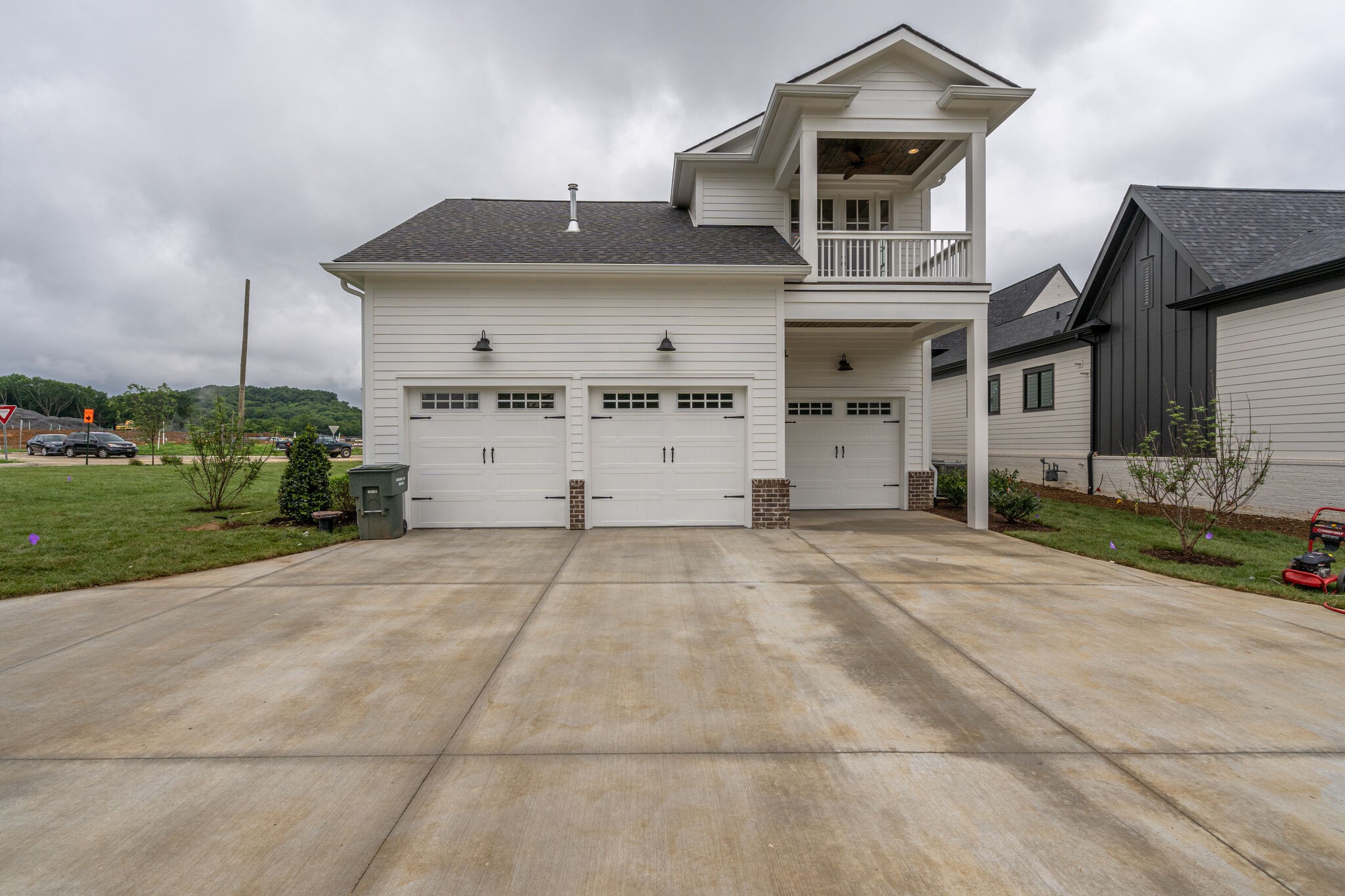 383 Stephens Valley Blvd., Nashville, Tennessee, 37221 Fridrich & Clark